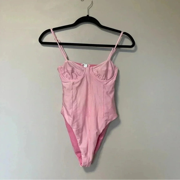NWOT VDM  pink one piece swimsuit - Picture 1 of 6